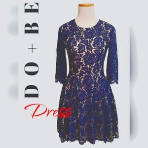 SUPER SEXY DO+BE LACE DRESS SIZE SMALL.